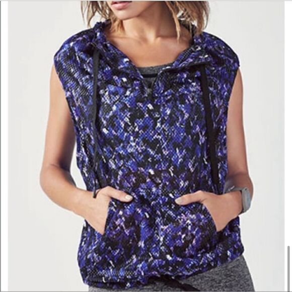 Fabletics Demi Lovato Darmara Vest Blue/Black - Picture 1 of 12